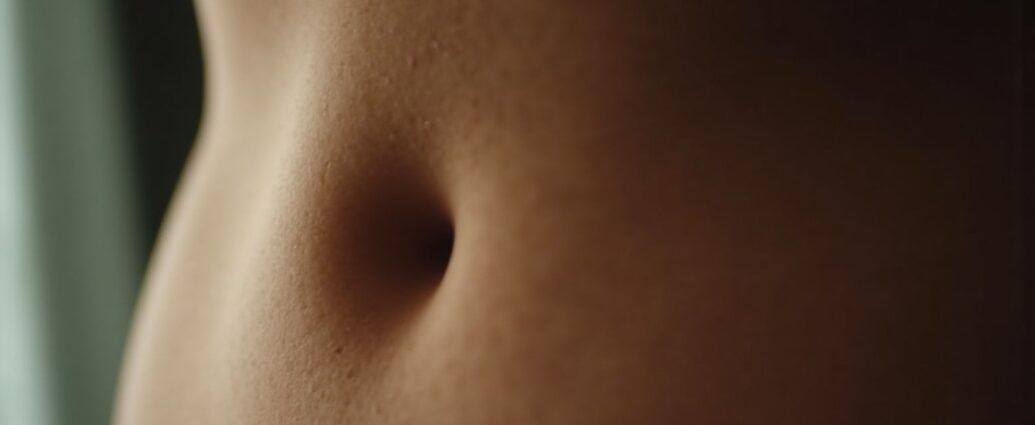 Réduire naturellement la taille de ses seins : mythe ou réalité ?